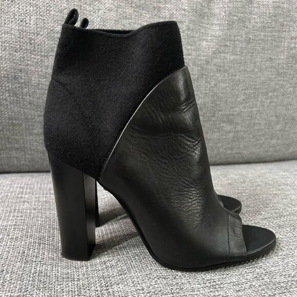 EUC Vince Aren Open Toe Black Leather & Wool Heeled Boots | Block Heel Booties 8 - Picture 1 of 7